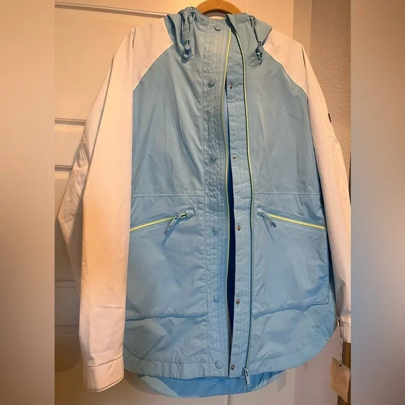 FP (Free People) Movement Singin in the rain packable jacket - Picture 9 of 14